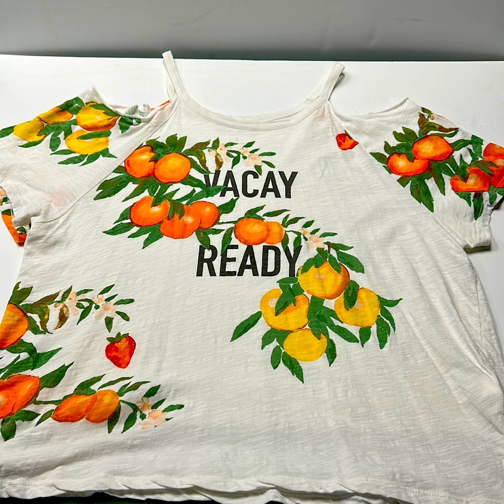 Cold shoulder T shirt